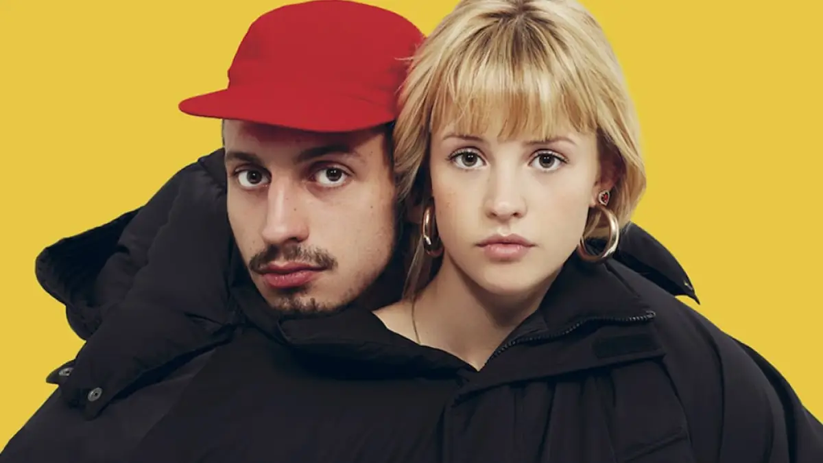 romeo-elvis-accuse-d-agression-sexuelle-le-chanteur-a-pu-s-expliquer-avec-sa-soeur-angele - Revrse