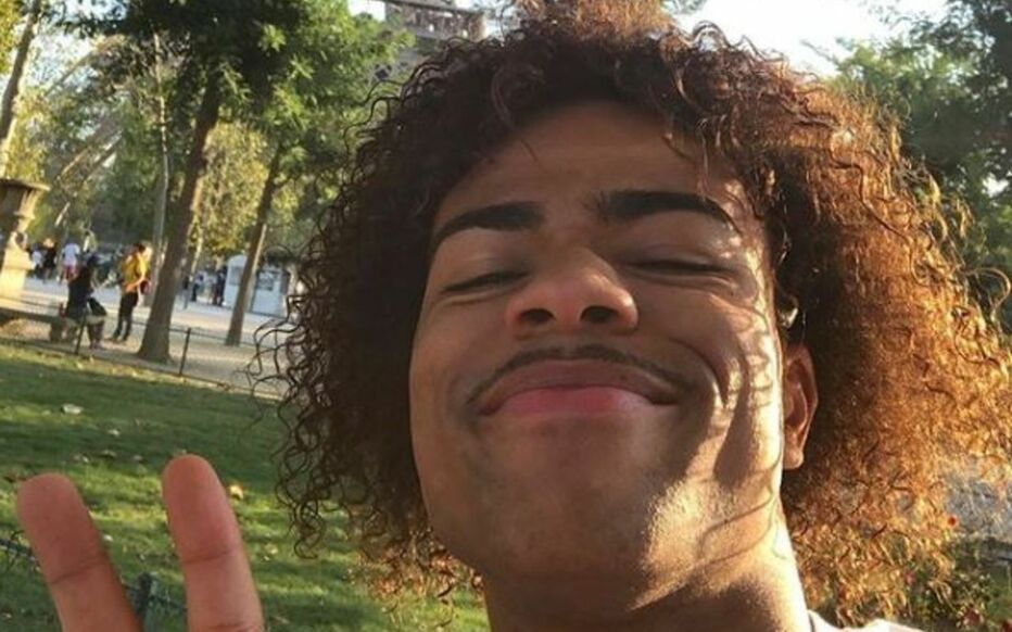 6L7ADSJWVA5OMSKBHVE4U6CHRU - Revrse